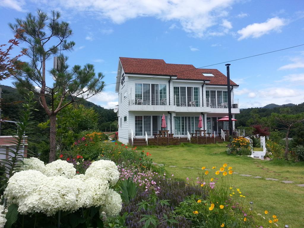 Walking Sky Pension Villa Kaphjong Kültér fotó